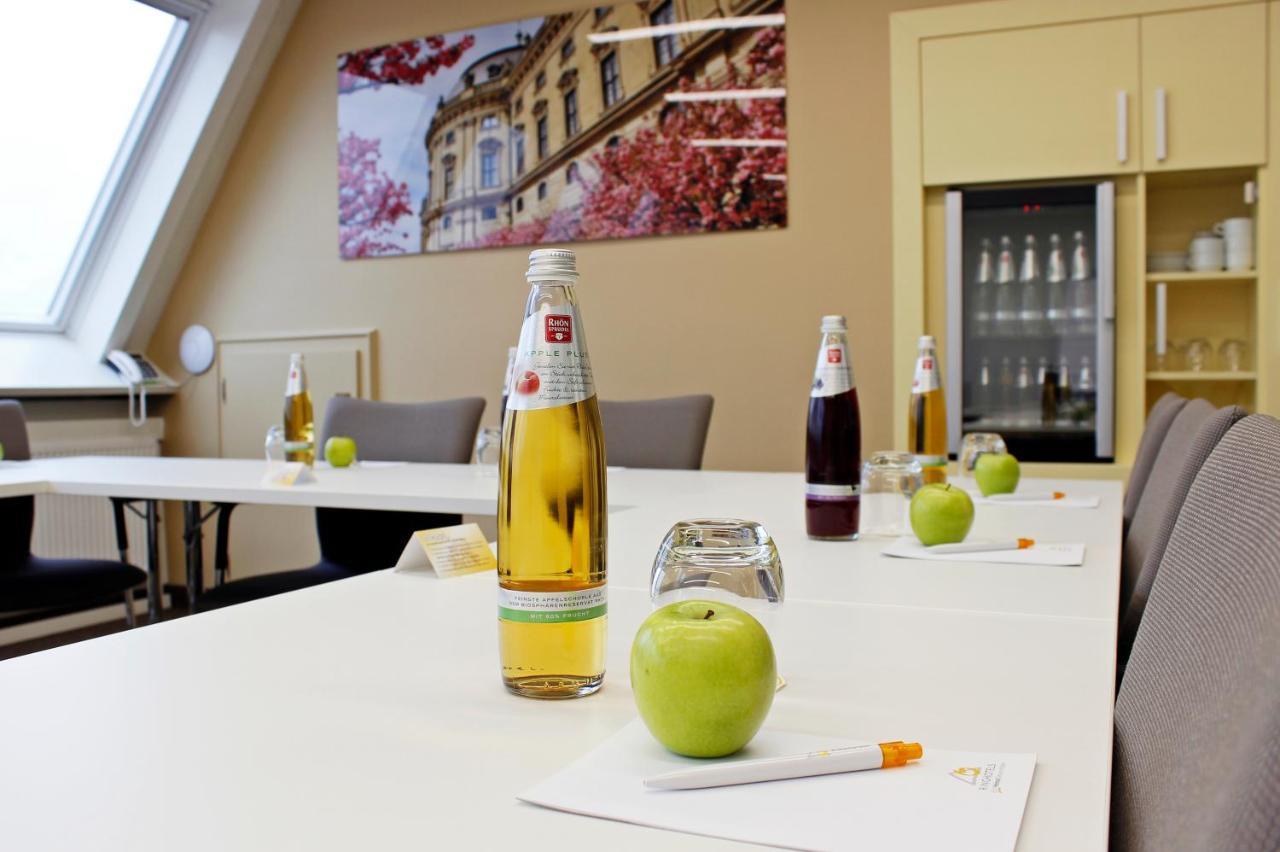 Hotel Wittelsbacher Hoeh Würzburg Dış mekan fotoğraf