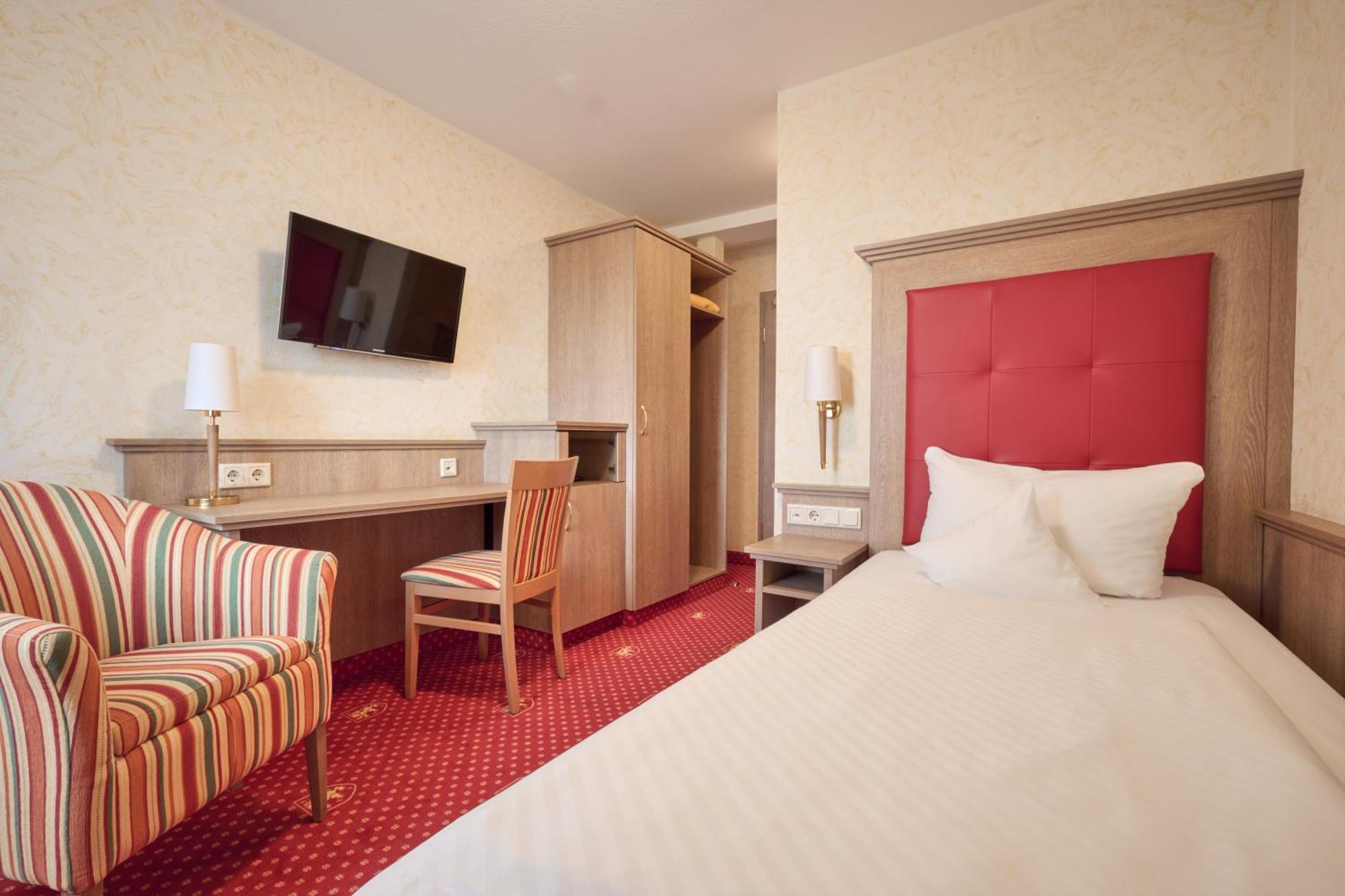Hotel Wittelsbacher Hoeh Würzburg Dış mekan fotoğraf